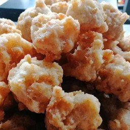 ลูกชิ้นทอด