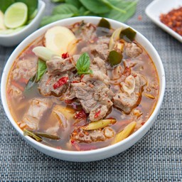 ต้มแซ่บเนื้อ