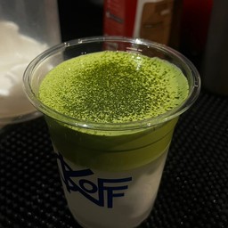 Matcha coconut foam