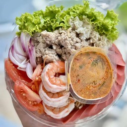 ยำมาม่าน้ำข้น