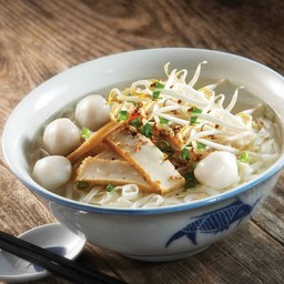 ก๋วยเตี๋ยวน้ำใสหมู