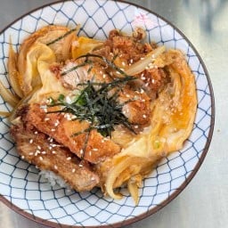 Katsu Motto ข้าวแกงกะหรี่ญี่ปุ่น