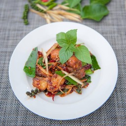 ปลากะพงผัดฉ่า(กับข้าว)