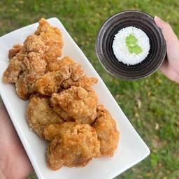 ชุดสุดฟินไก่คาราเกะ + ข้าว1ถ้วย