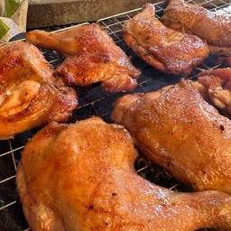 ไก่ย่างโบราณ คิดเมื่อวานบอกโบราณไว้ก่อน มีสาขาเดียวในโลก