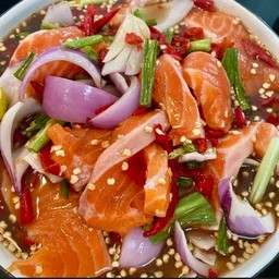 ยำปลาแซวม่อน ปลาร้า,ไม่ปลาร้า