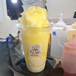 สับปะรดโยเกิร์ตสมูทตี้