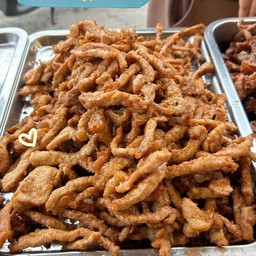 เนื้อหมูทอดกระเทียม