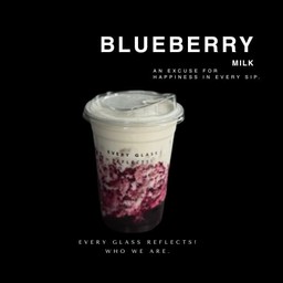 Blueberry milk (นมสดบลูเบอร์รี่)