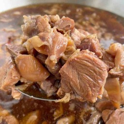 ก๋วยเตี๋ยวหมูตุ๋น