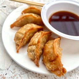 เกี๊ยวซ่าหมู(5ชิ้น)