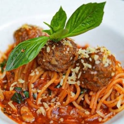 พาสต้ามีทบอล