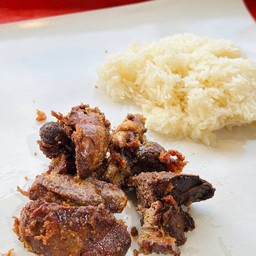 ข้าวเหนียวเครื่องในทอดพริก