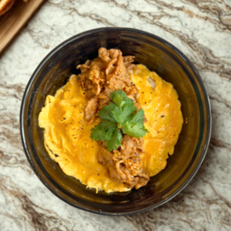 ข้าวไข่ข้นหมูกระเทียม