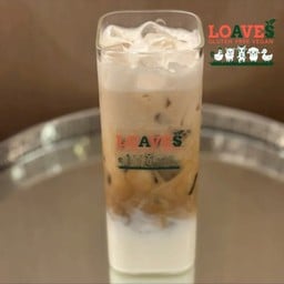 กาแฟลาเต้นมอัลมอนด์คั้นสด เจ : Caffe latte fresh almond milk vegan