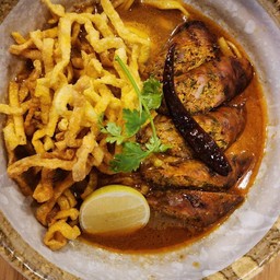 ข้าวซอยไส้อั่ว สารภี