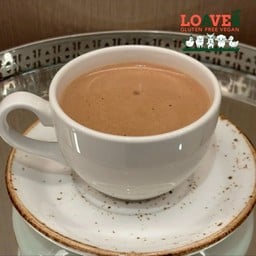 ช๊อกโกแลตร้อนนมวอลนัทสด เจ :
Signauture Walnut milk hot
chocolate, Vegan