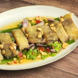 ยำปลาสลิด