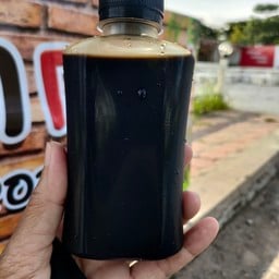 ร้านชาร่มไม้ชายทาง