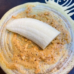 เนยถั่ว+กล้วยหอม