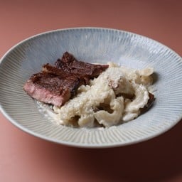 Alfredo with Striploin