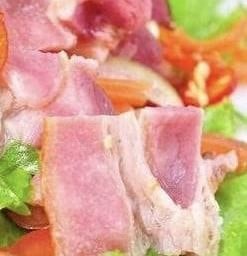 ยำเบคอน 20 บาท