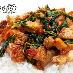 ผัดกะเพราหมูกรอบ