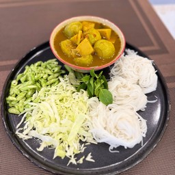 ขนมจีนแกงไตปลา