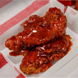 ไก่กรอบไม่มีกระดูก ราดซอส