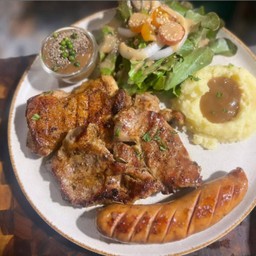 SET A2 สเต๊กสันคอ,ไส้กรอกหมูรมควัน,ไก่พริกไทยดำ)