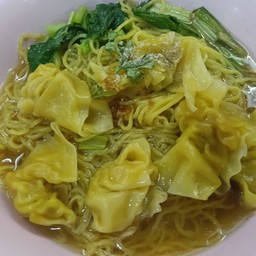 บะหมี่ 4 ก้อน เกี๊ยวล้วน