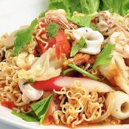 ยำมาม่ารวมมิตร