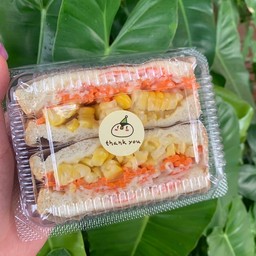 แซนวิชข้าวโพด+ปูอัด