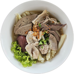 ก๋วยจั๊บน้ำใสซุปพริกไท