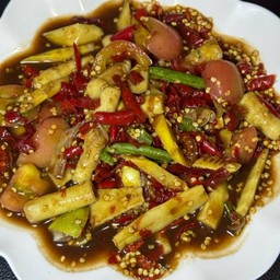 ตำหน่อไม้