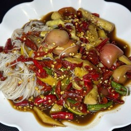 ตำซั่วข้าวปุ้นหน่อไม้