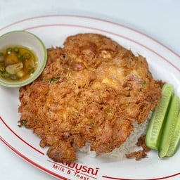 ข้าวไข่เจียวแหนมพริกสด