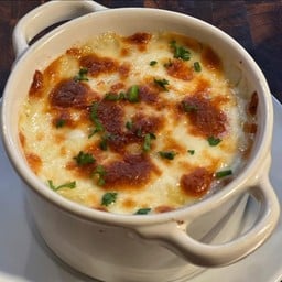 A5 BAKED MASHED POTATO WITH CHEESE มันบดอบชีส