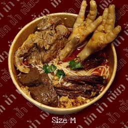 ขนมจีนน้ำเงี้ยวรวม ตีน+เล้ง