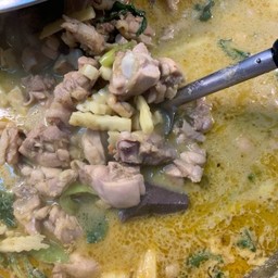 แกงเขียวหวานไก่ฟัก