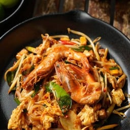 [ทีเด็ด] นายทองดี ผัดไทยต้มยำแห้ง กุ้งสด