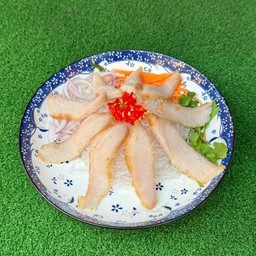 ยำวุ้นเส้นคอหมูย่าง