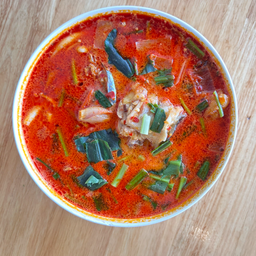 ต้มยำหัวปลาบึก