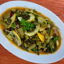 ยำผักกาดดอง