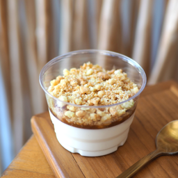 Caramel Crumble Panna Cotta I คาราเมล ครัมเบิ้ล พันนาคอตต้า