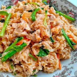 ข้าวผัดไก่