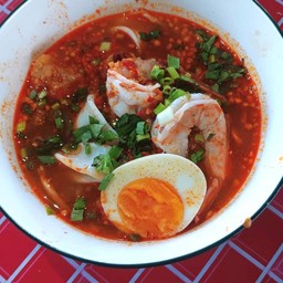 ก๋วยเตี๋ยวต้มยำทะเล