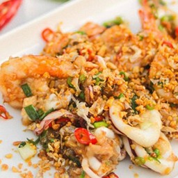 ทะเลคั่วพริกเกลือ