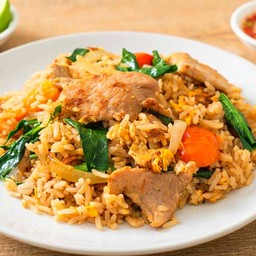 ข้าวผัดหมู