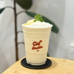 Banana milk / กล้วยหอมปั่นนมสด